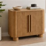 Linea Cabinet